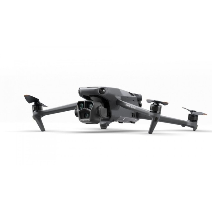 Dron DJI Mavic 3 Pro Fly More Combo + DJI RC - 3 baterije