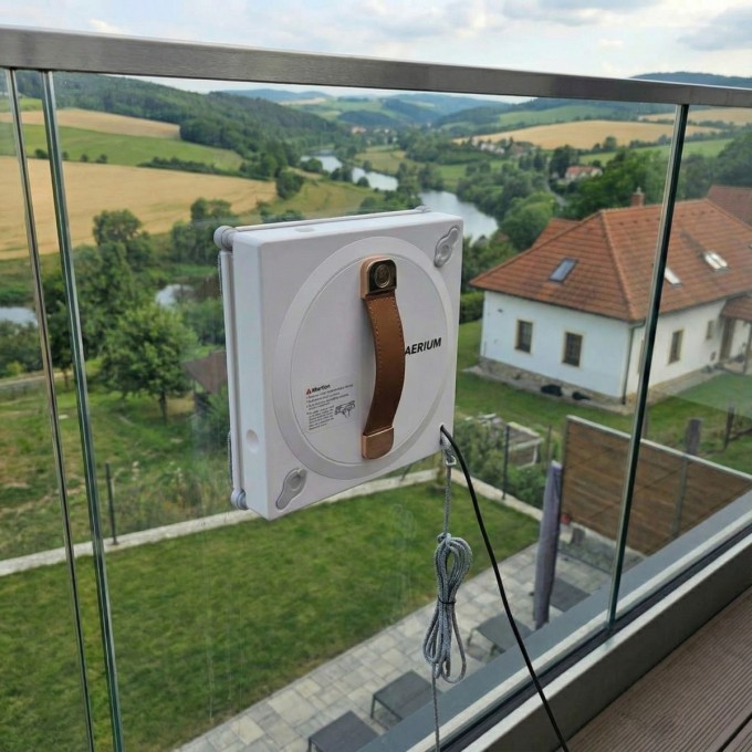 Robotski perač prozora AERIUM Dewis SQ572